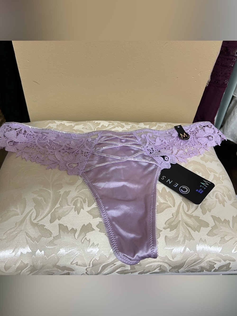WONDERLAND Lavender Satin & Lace Thong